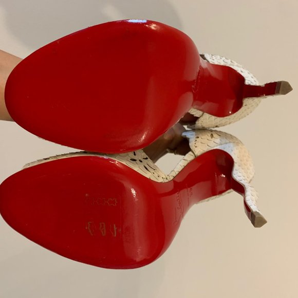 SOLD - 👠Christian Louboutin - Decoupadiva SIZE 35👠 BNIB - Picture 4 of 4